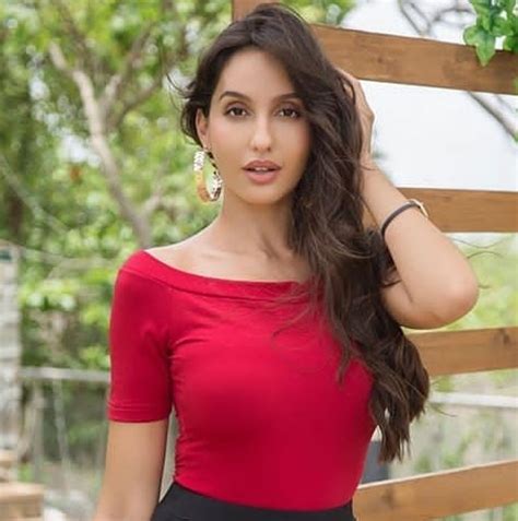 Nora fatehi boobs big